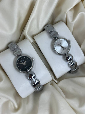 ساعة الحبات الفضية ⌚