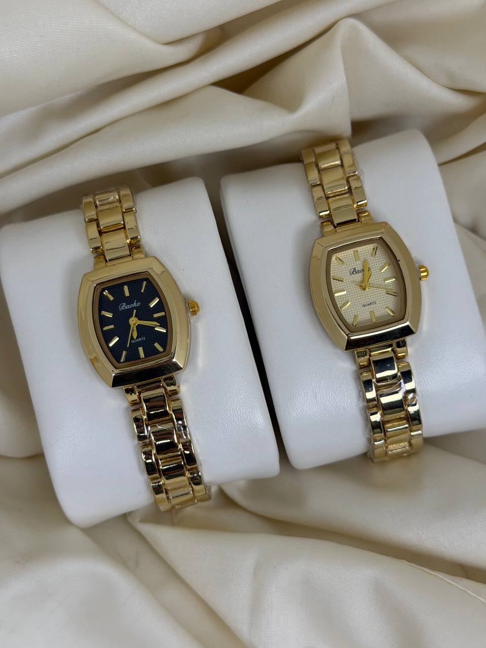 ساعة تونو ذهبية ⌚