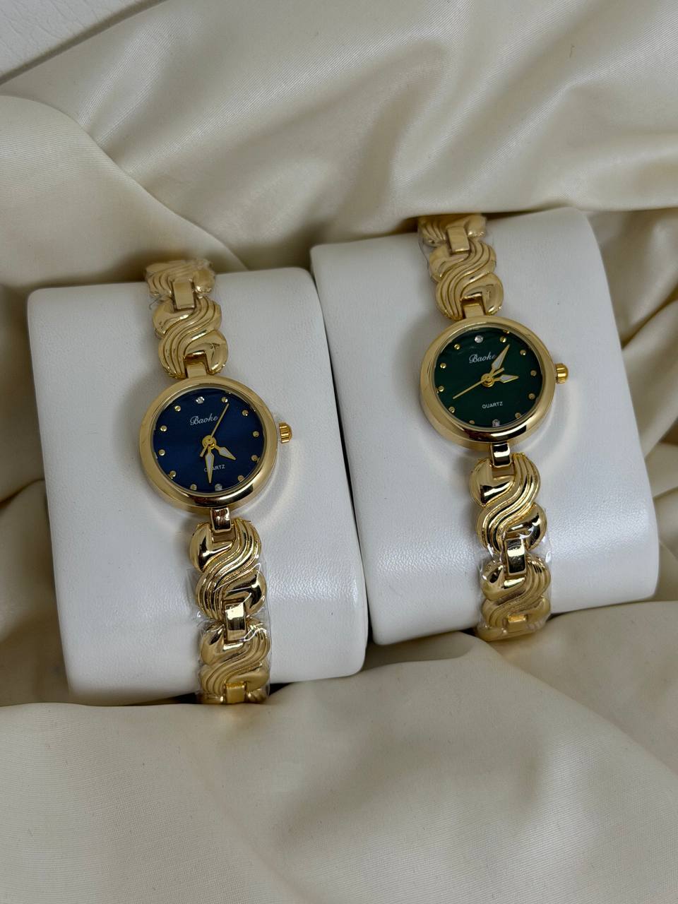 ساعة الموجات الذهبية ⌚