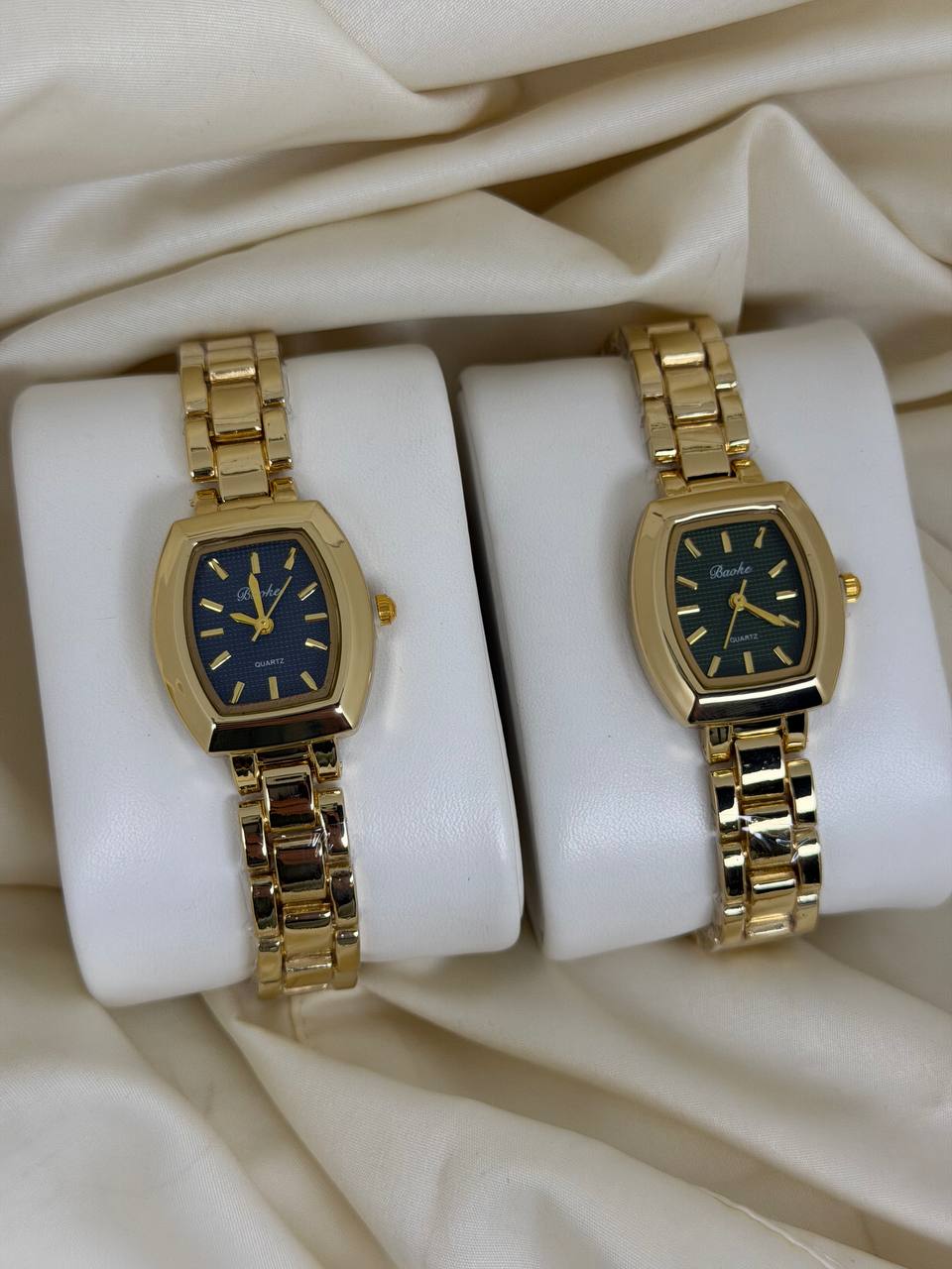 ساعة تونو ذهبية ⌚